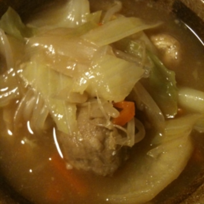 味噌ラーメンスープで作る肉団子鍋
